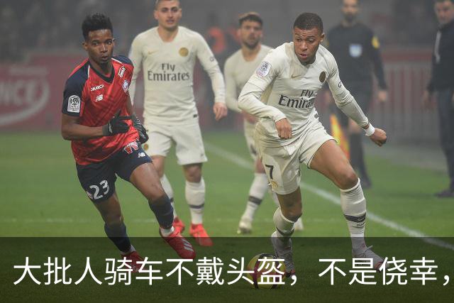 大批人骑车不戴头盔，不是侥幸，是真的“带不住、放不下”